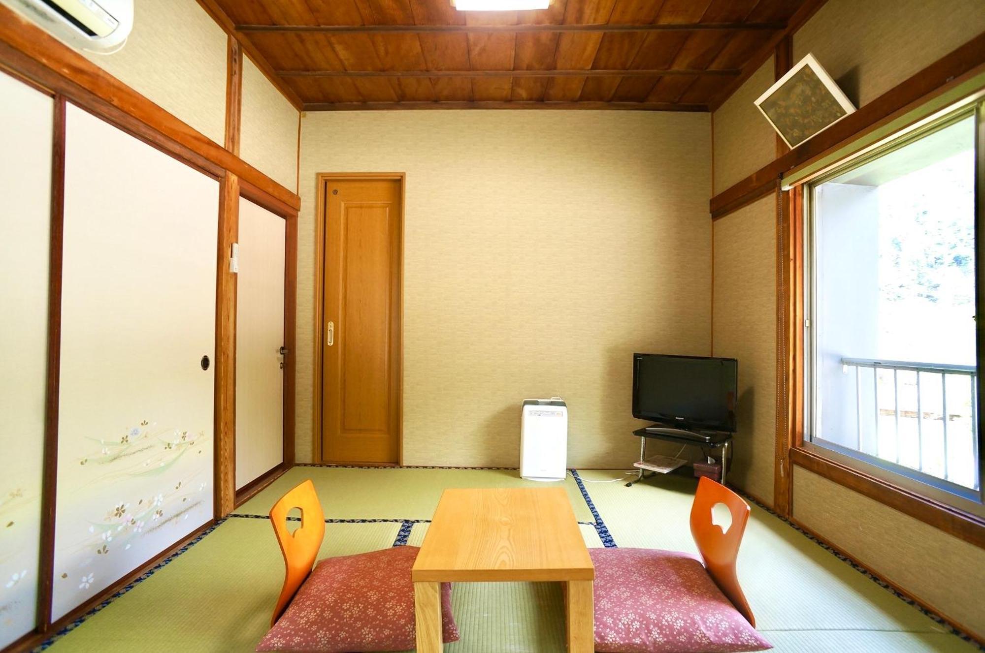 清流とほたるの宿　高尾荘 由布市 エクステリア 写真