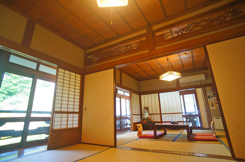 清流とほたるの宿　高尾荘 由布市 エクステリア 写真