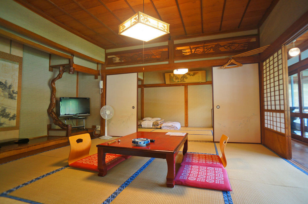 清流とほたるの宿　高尾荘 由布市 エクステリア 写真